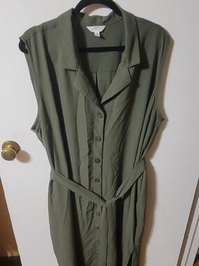 Time and Tru Olive Sleeveless Button-Front Dress with Tie Waist